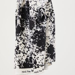 VISCOSE CREPE - SHADOW - CREAMY WHITE